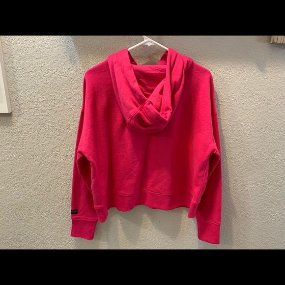 Calvin Klein Sweatshirt - Picture 3 of 4